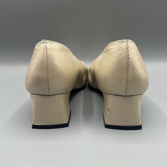 Stuart Weitzman Textured Embossed Block Heel Pumps - Picture 7 of 9